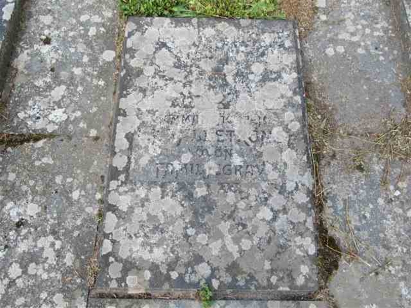 Grave number: 1 5   136-137