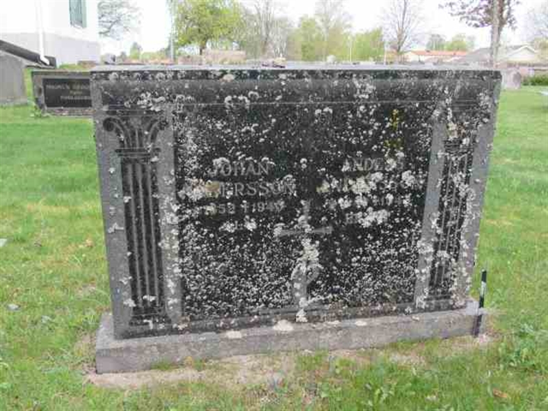 Grave number: 1 1    55-56