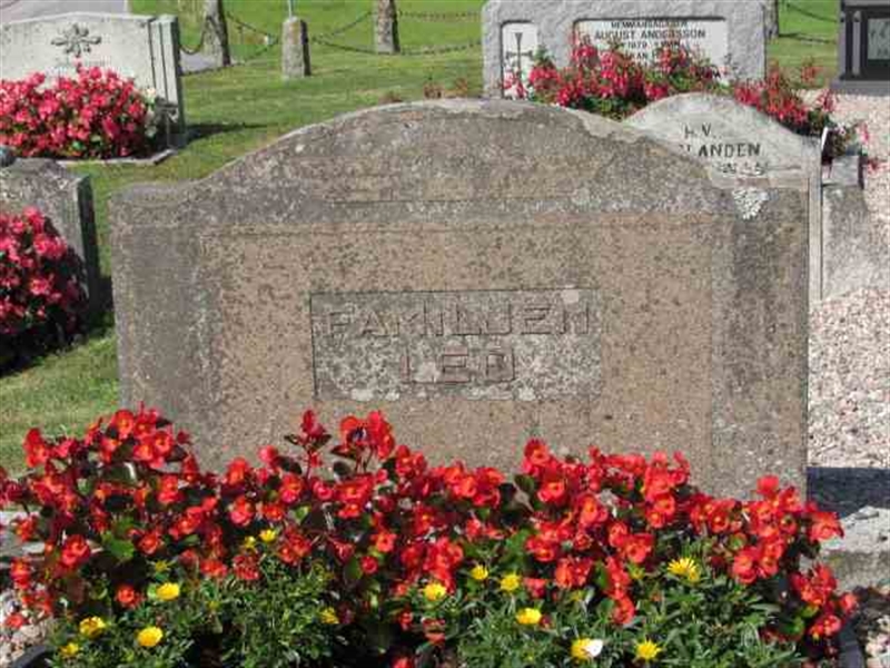 Grave number: 1 5    90