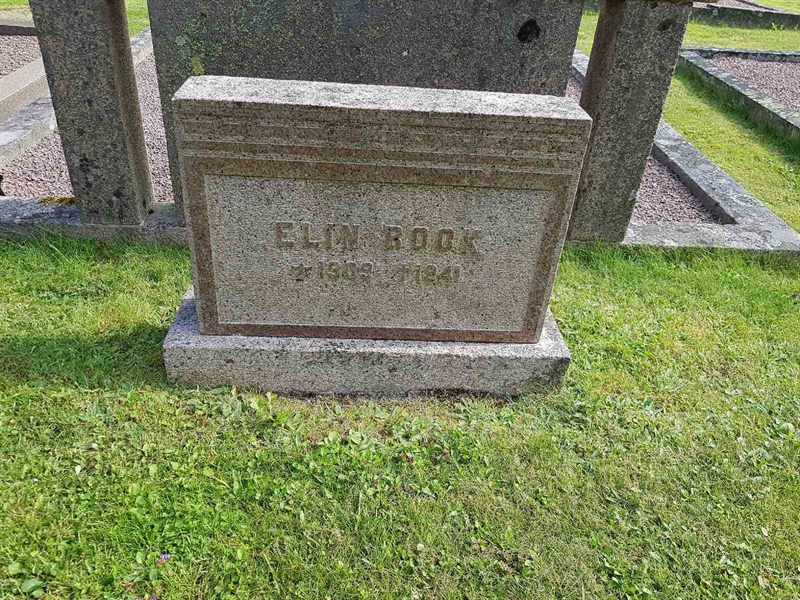 Grave number: 06 60112