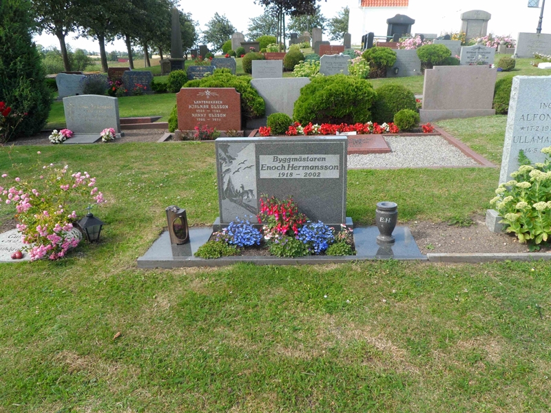 Grave number: ÖV E    49