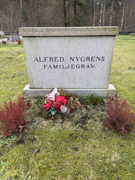Grave number: L B 49