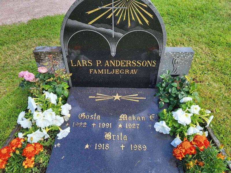 Grave number: 001 1    26