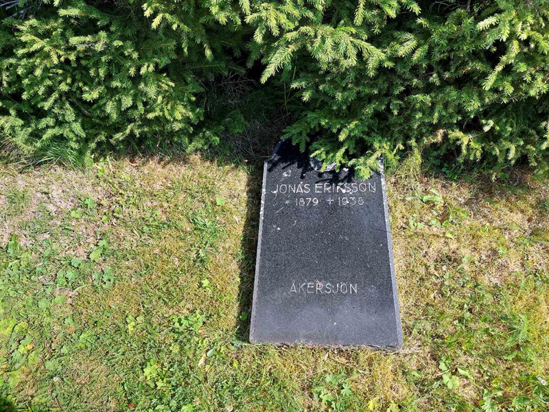 Grave number: SK 5    40