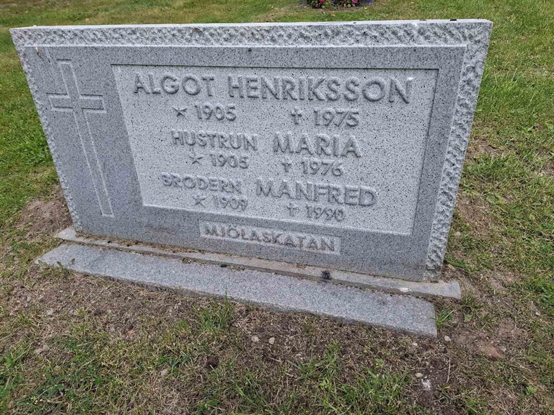 Grave number: 001 2  1000