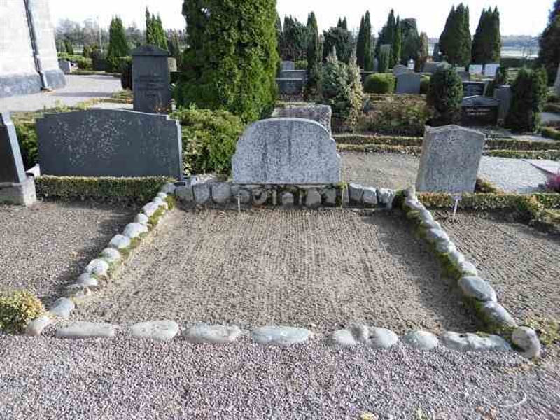 Grave number: VK 1 1150-1151