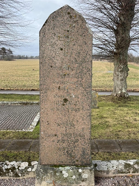 Grave number: HA B    31, 32, 33