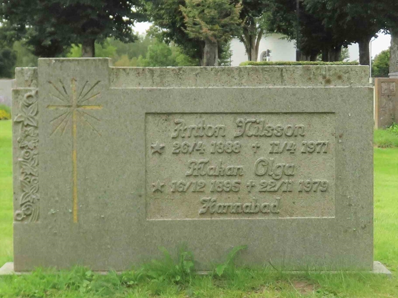 Grave number: 01 U   153, 154