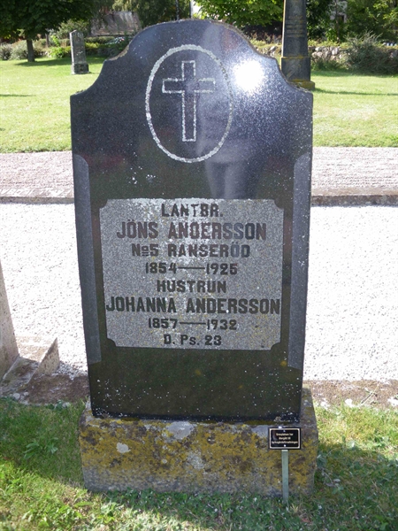 Grave number: NSK 05     5