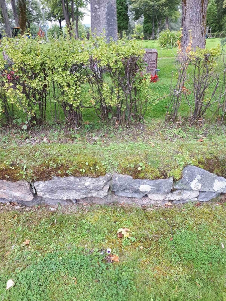 Gravnummer: NK F A    28