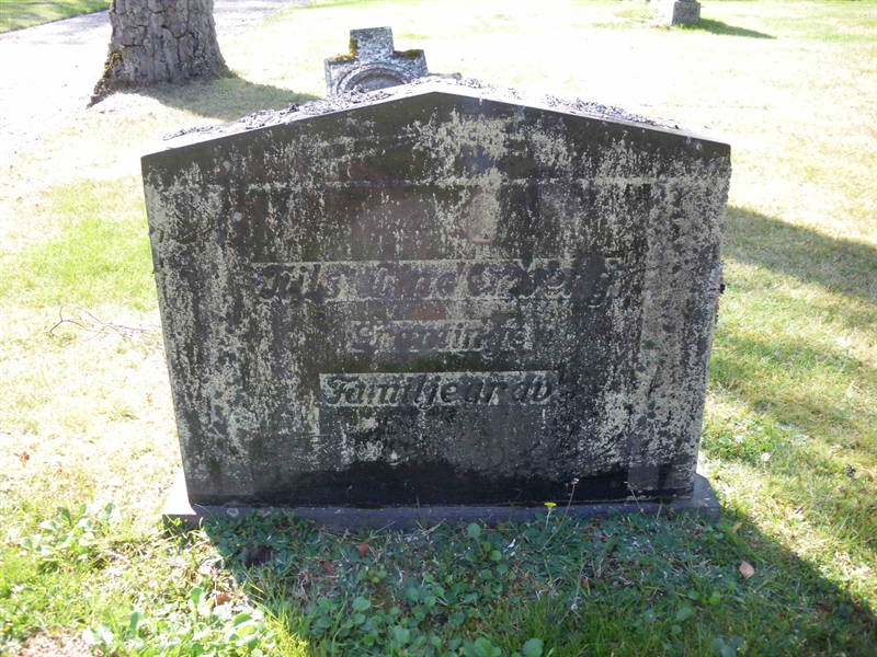 Grave number: SB 08    20