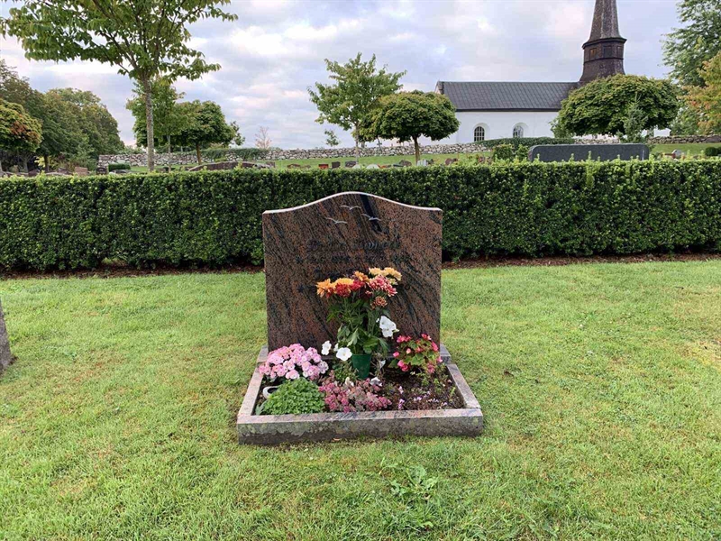 Grave number: SÖ K   135