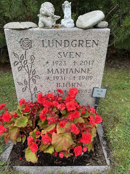 Grave number: 1 U5   104