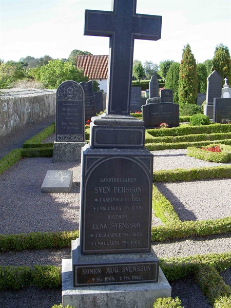 Grave number: FJ GAML B   121, 122, 123