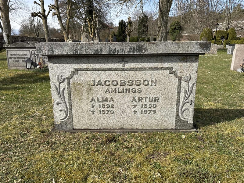Grave number: LI 154