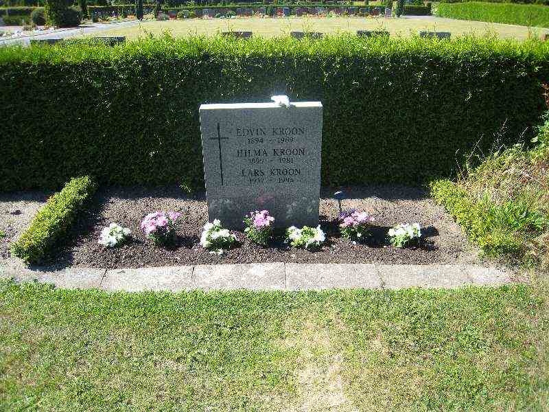 Grave number: NK XV     5