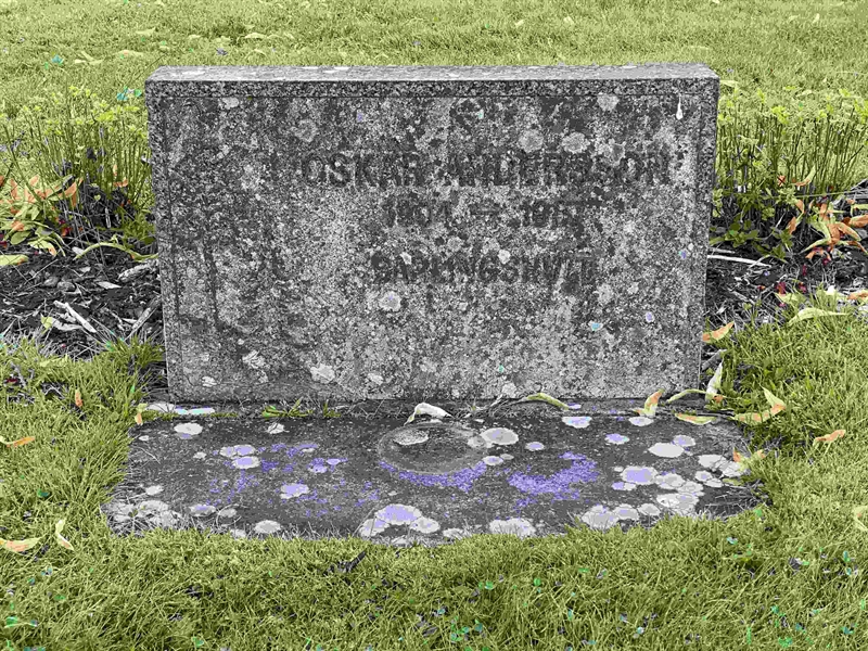 Grave number: 1 05   114