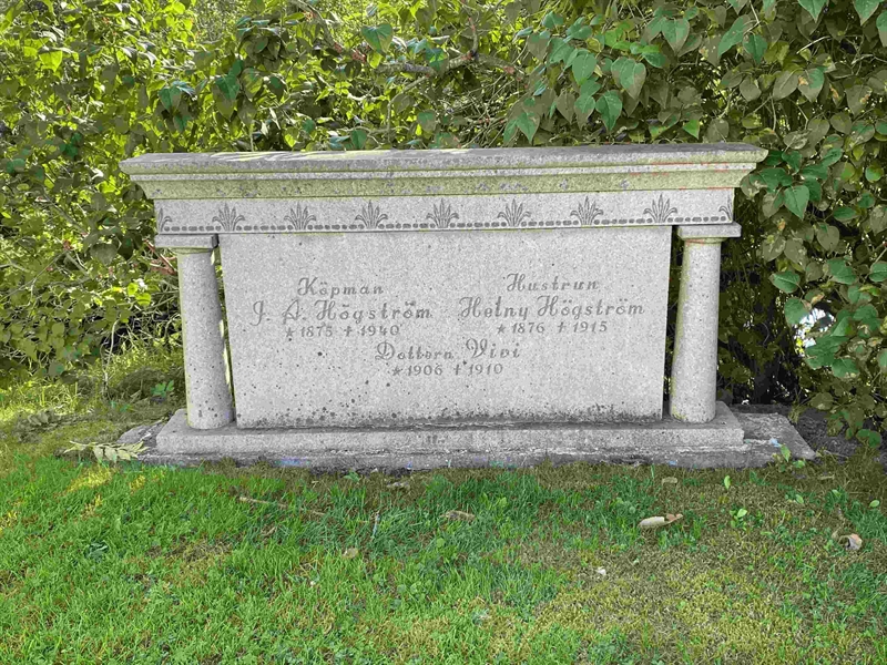 Grave number: 1 08   285