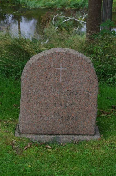 Grave number: 1 08   277