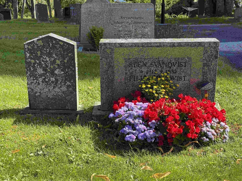 Grave number: 1 08    92