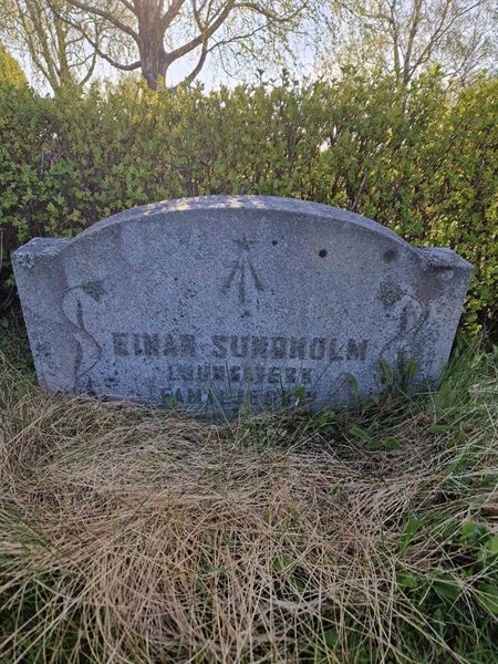 Grave number: 1 13 1812, 1813, 1814