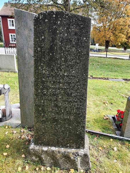 Grave number: HA GA.A   214-215
