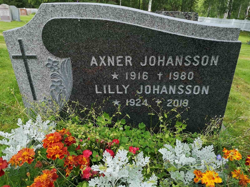 Gravnummer: POK 02    34