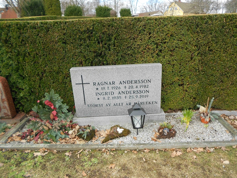 Grave number: NÅ N 1    79, NÅ N1 80