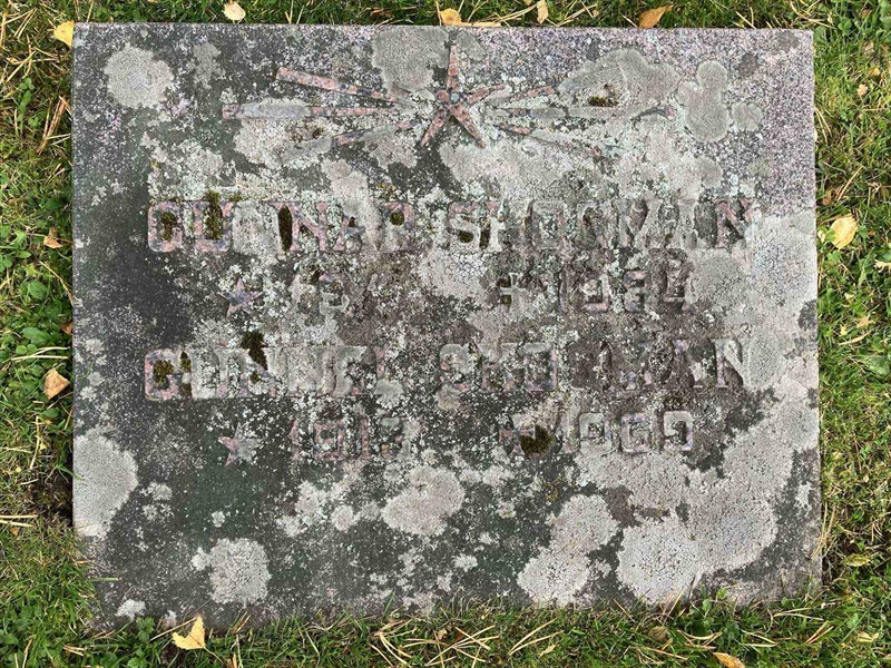 Grave number: 1 1   608