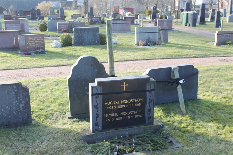 Grave number: ÖKK 5   144, 145