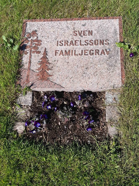 Grave number: KA 09    79-80