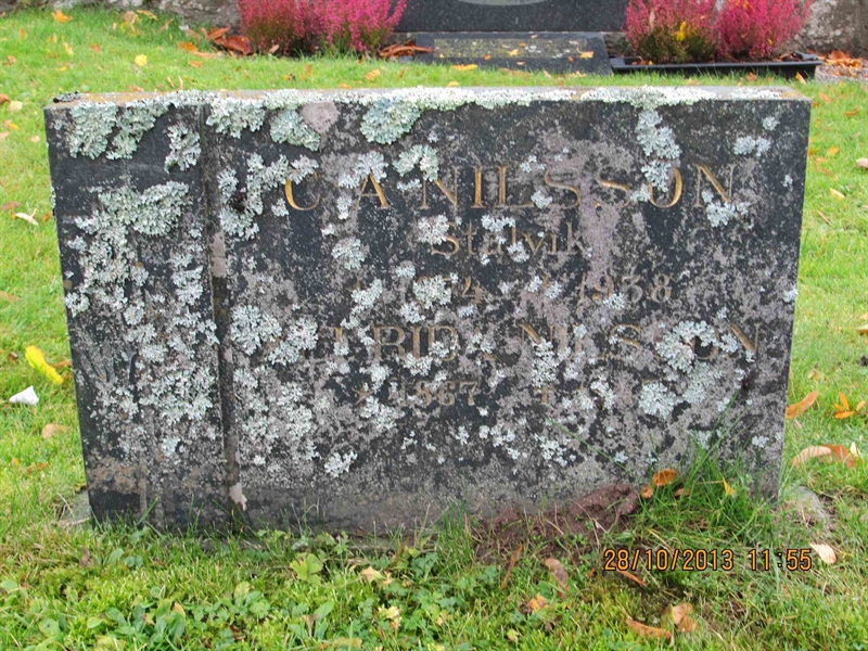 Grave number: TJGL C    38, 39