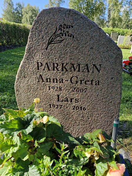 Grave number: AK D  6258