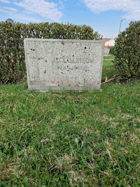 Grave number: 501 01 230-232