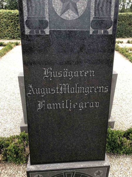 Grave number: TK N   311