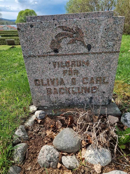 Grave number: 1 10 1661