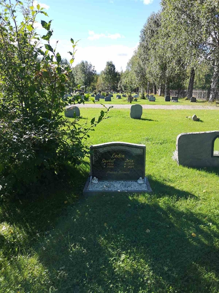 Grave number: NK 19    31-32