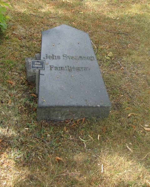 Grave number: FK JASMI   785, 786