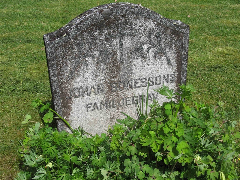 Grave number: S 6   19
