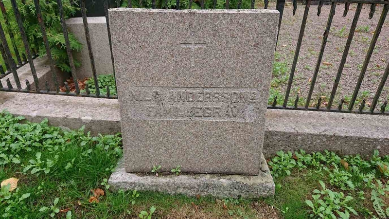 Grave number: AK 01    46B