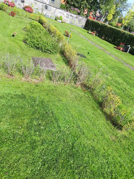 Gravnummer: NK F G    83