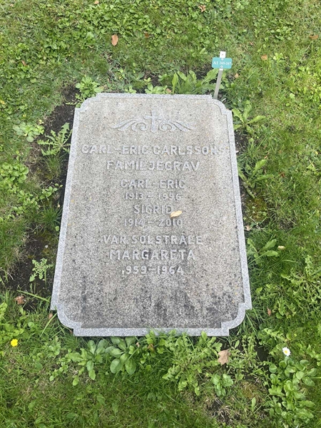 Grave number: 1 3 A1   265-267