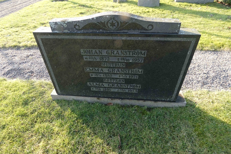 Grave number: EL 1   105