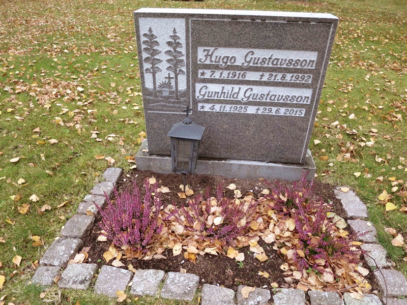 Grave number: HNB I    44