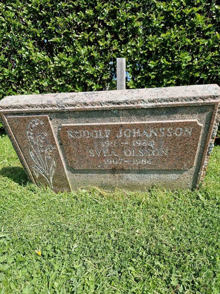 Grave number: 501 29 5506-5507