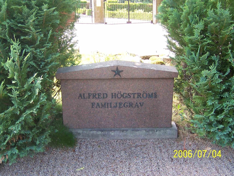 Grave number: 1 1 F    26