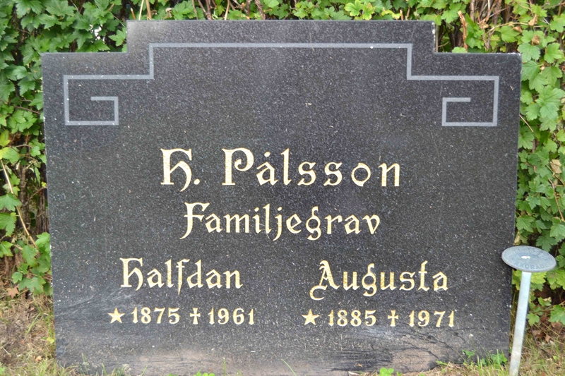 Grave number: 1 F   255