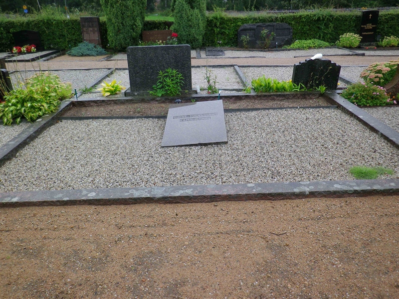 Grave number: OS G   285, 286, 287, 288