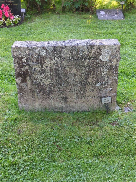 Grave number: 1 10   316-318