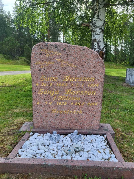 Grave number: 001 4  3114